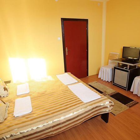 Villa Atina Stara Pazova Dış mekan fotoğraf