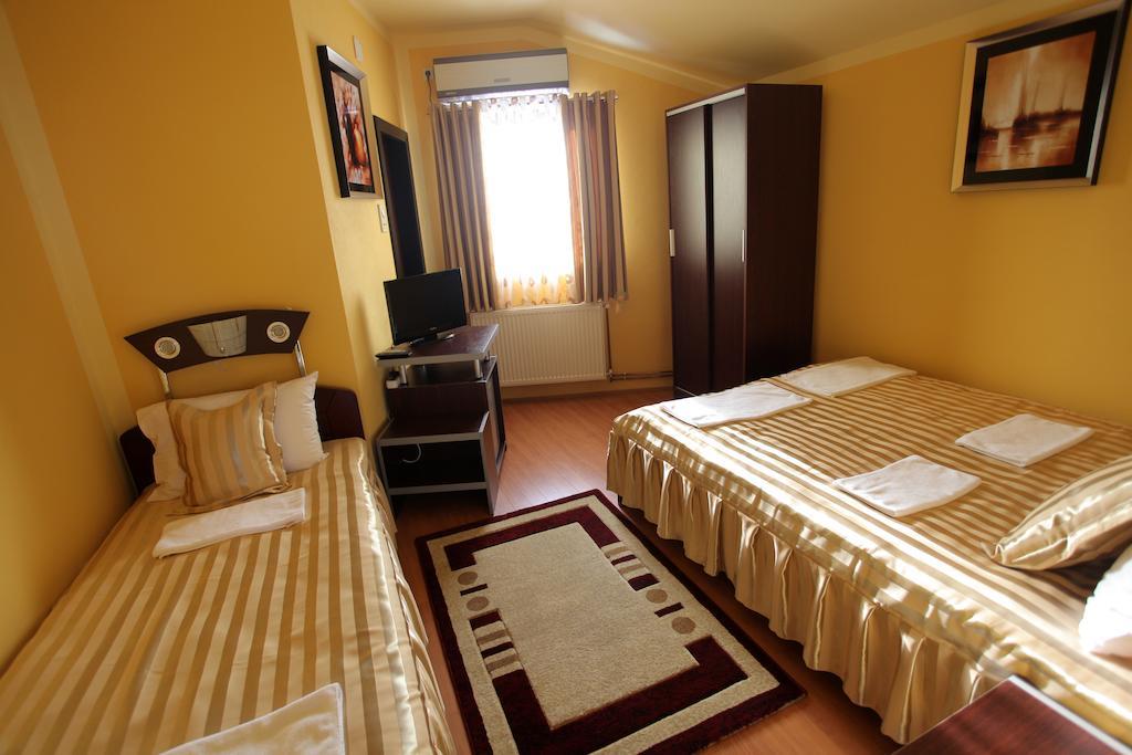 Villa Atina Stara Pazova Oda fotoğraf