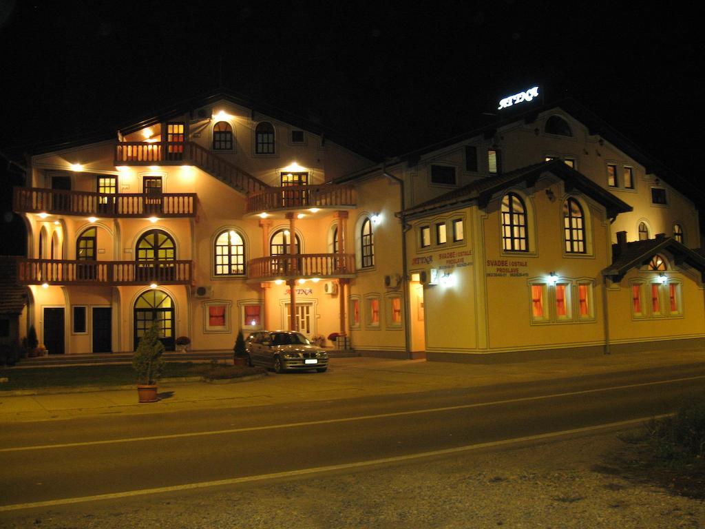 Villa Atina Stara Pazova Dış mekan fotoğraf
