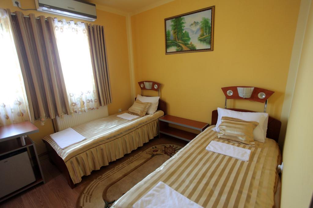 Villa Atina Stara Pazova Oda fotoğraf