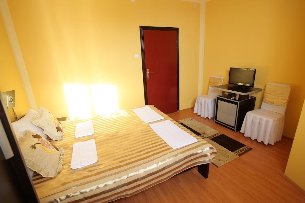 Villa Atina Stara Pazova Dış mekan fotoğraf